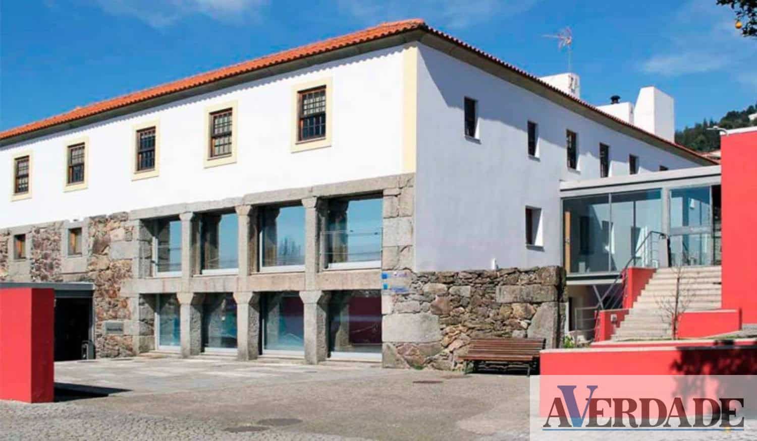 Escola Superior Tecnológica de Gestão de Felgueiras com recolha de sangue