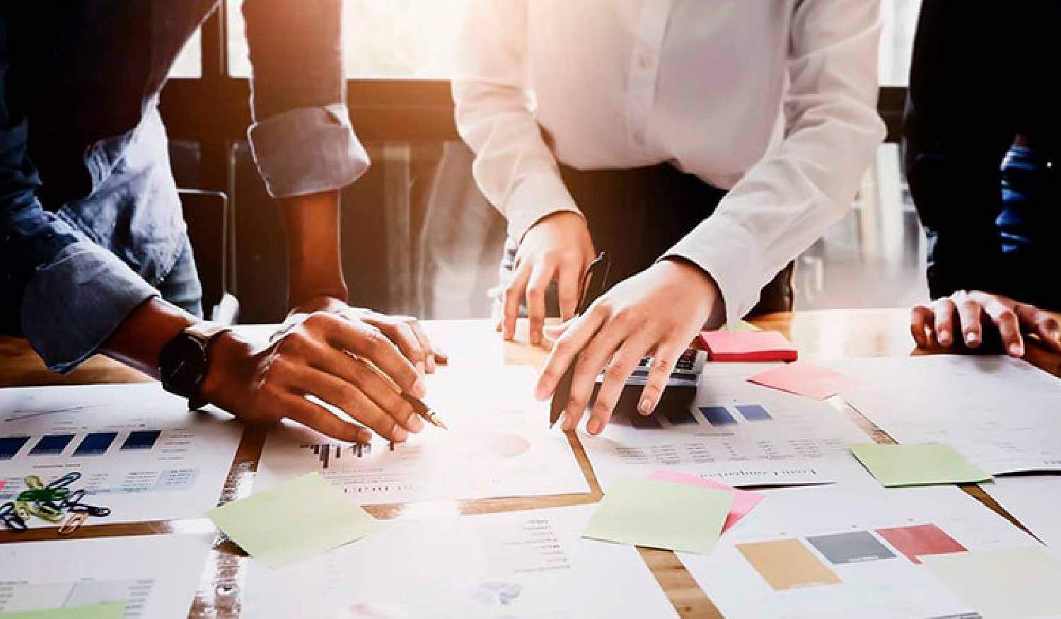 Saiba quais são as afixações obrigatórias para ter na sua empresa