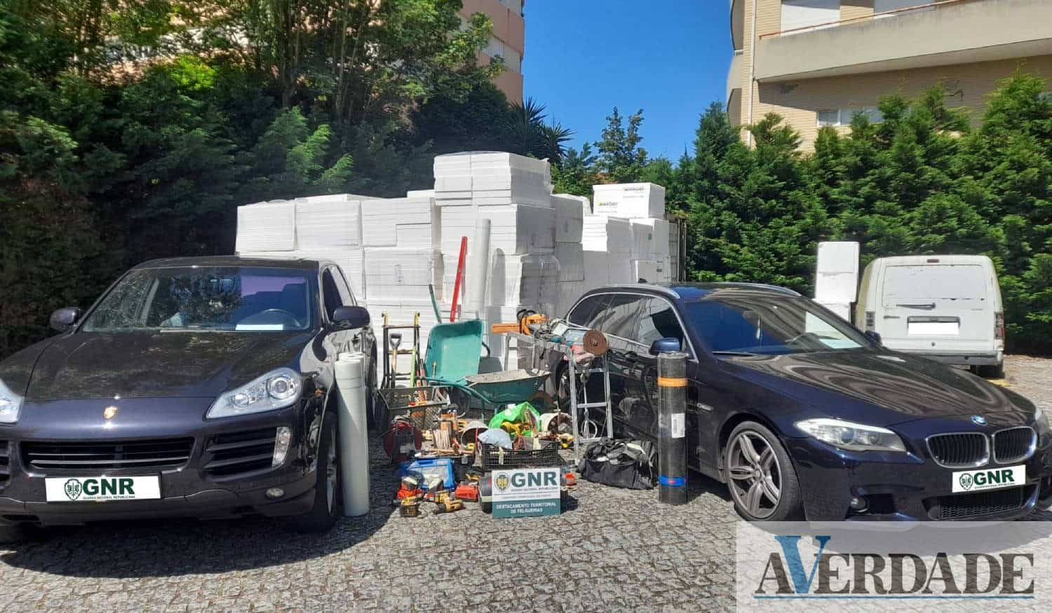 Aplicada prisão preventiva e apresentações periódicas a suspeitos de furtos em Lousada