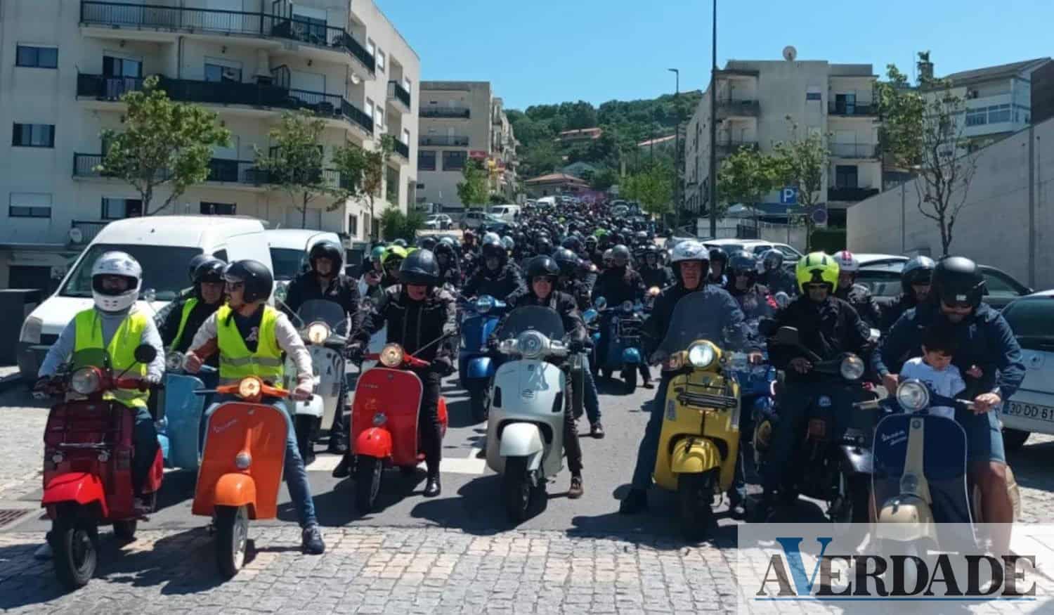 Concentração de vespas atraiu 300 participantes portugueses e espanhóis a Resende
