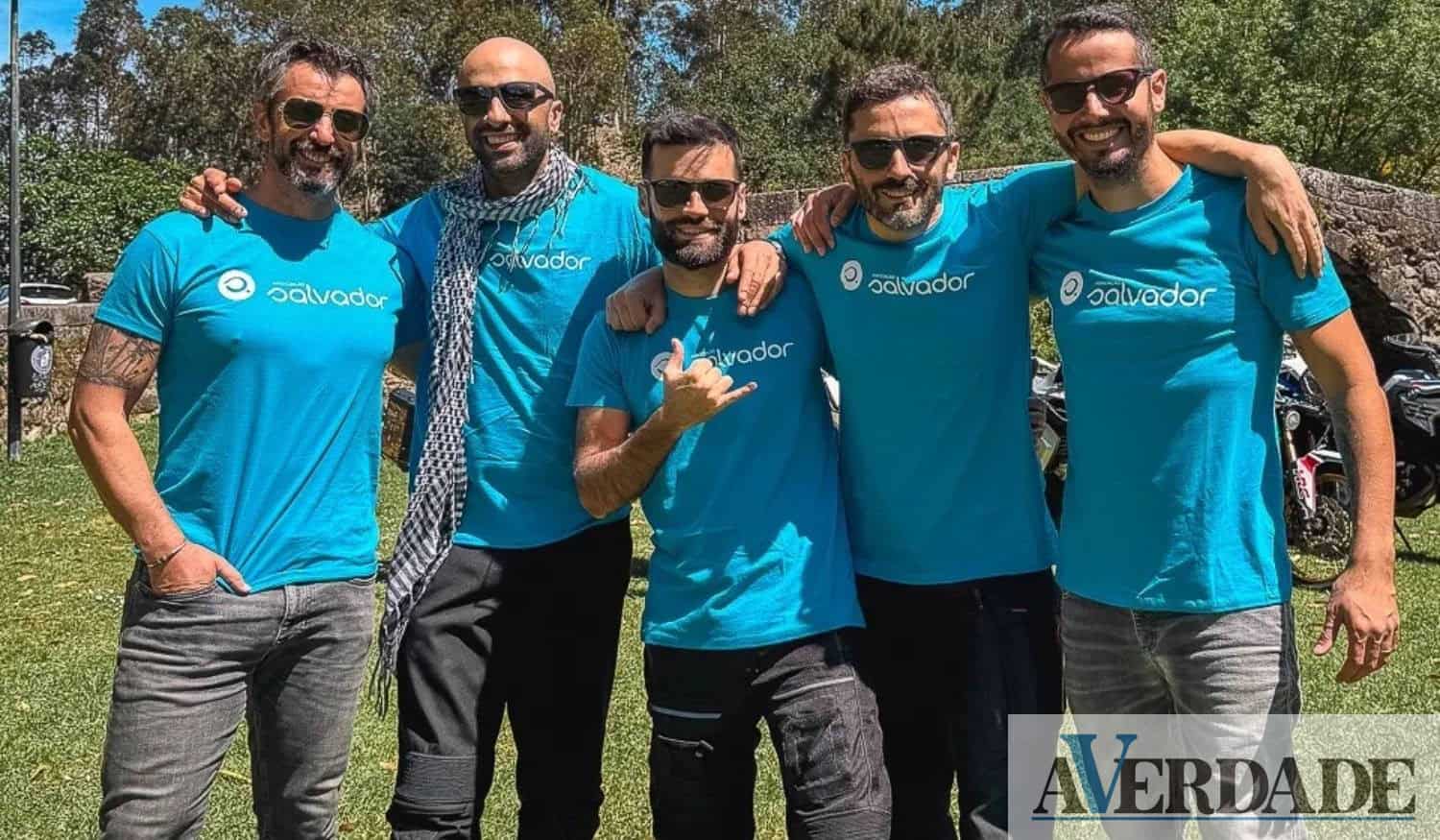 Cinco amigos percorrem 13 mil quilómetros de mota até à Noruega para apoiar associação