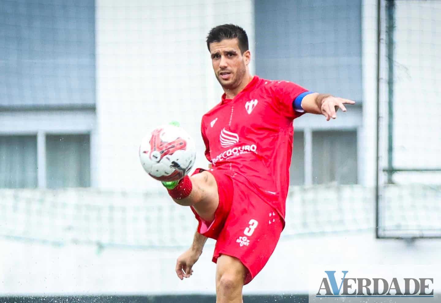 Marco 09 anuncia renovação com capitão Manuel Pedro