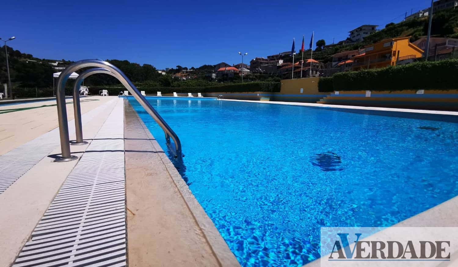 Piscina do Castelo já está aberta ao público