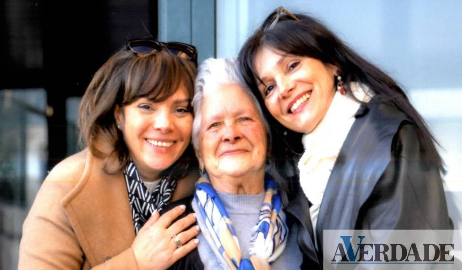 Dia dos Primos: As irmãs Helena e Isabel Coelho têm 70 primos direitos