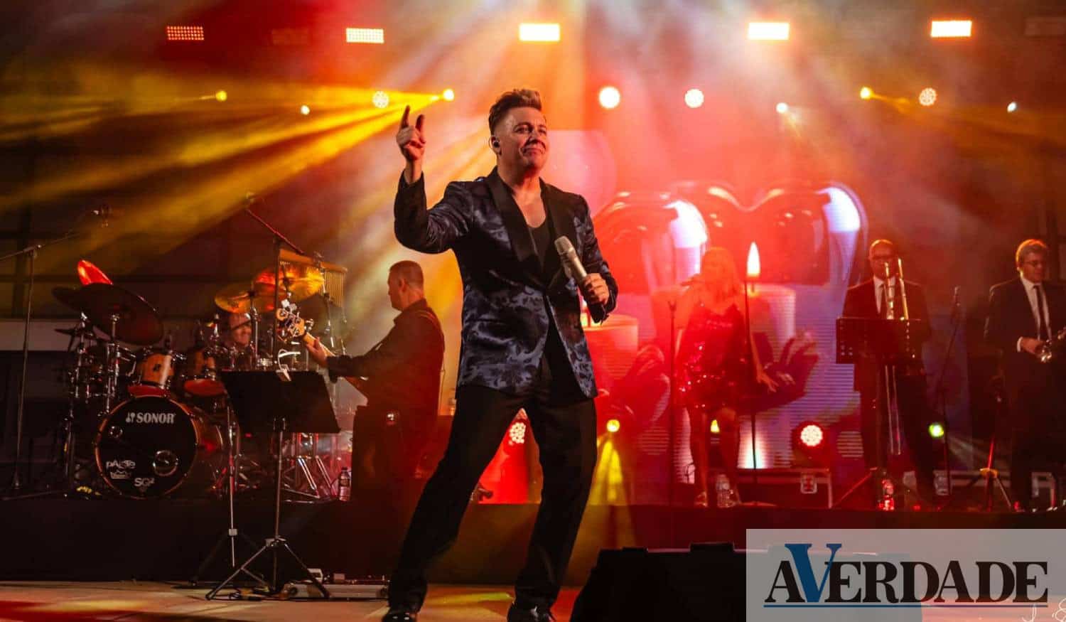 Rui Bandeira sobe ao palco no quarto dia das Festas Grandes Lousada