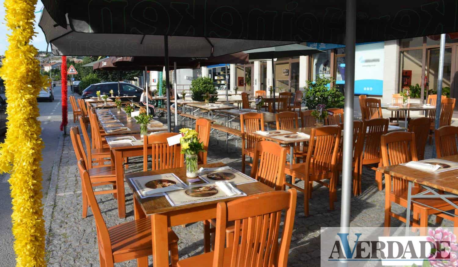 Alpendorada: Café Desportivo prepara fornos a lenha para nova edição da Festa da Francesinha