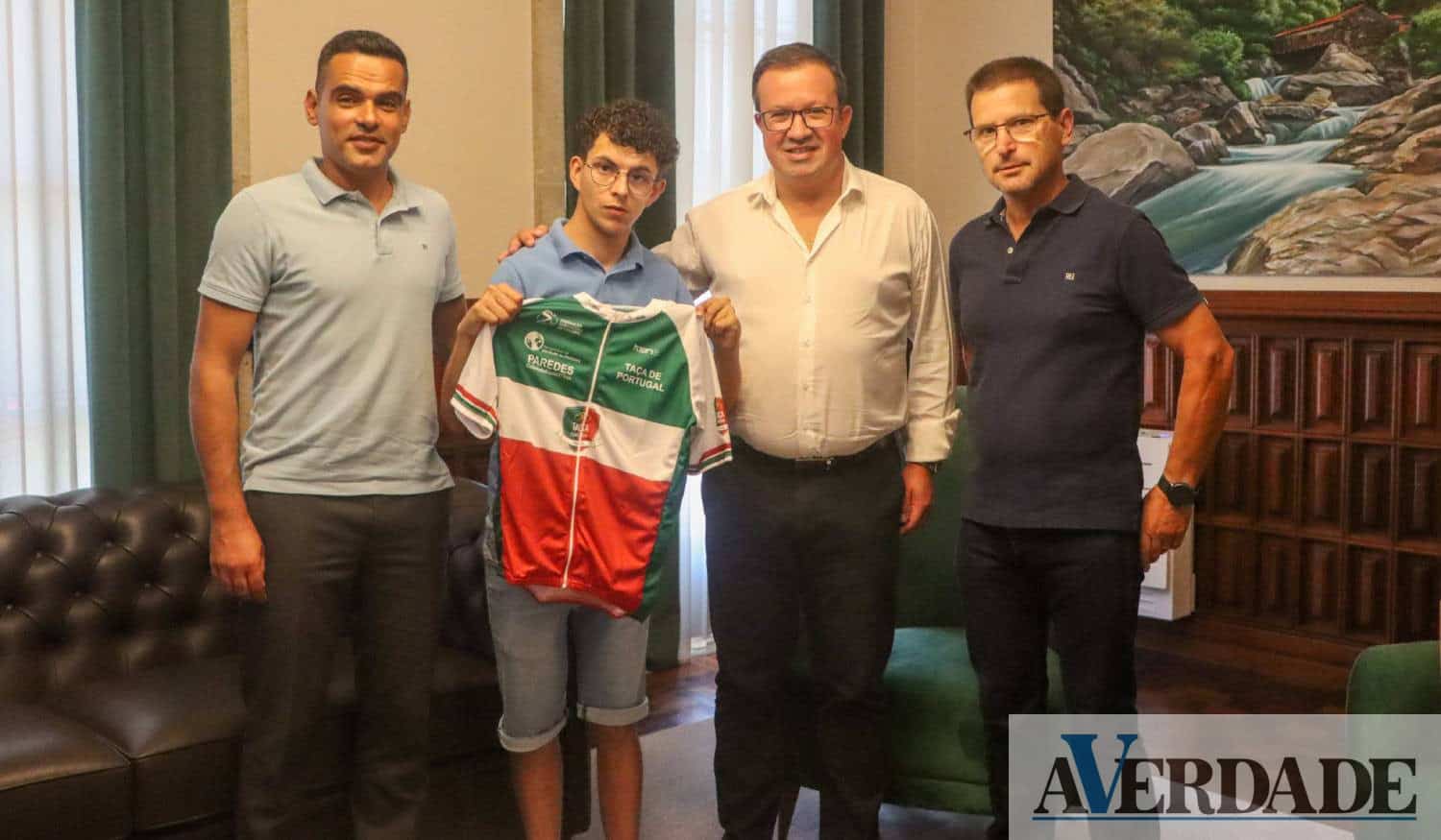 Paraciclista Vasco Dias recebido na autarquia de Paredes após conquista da Taça de Portugal