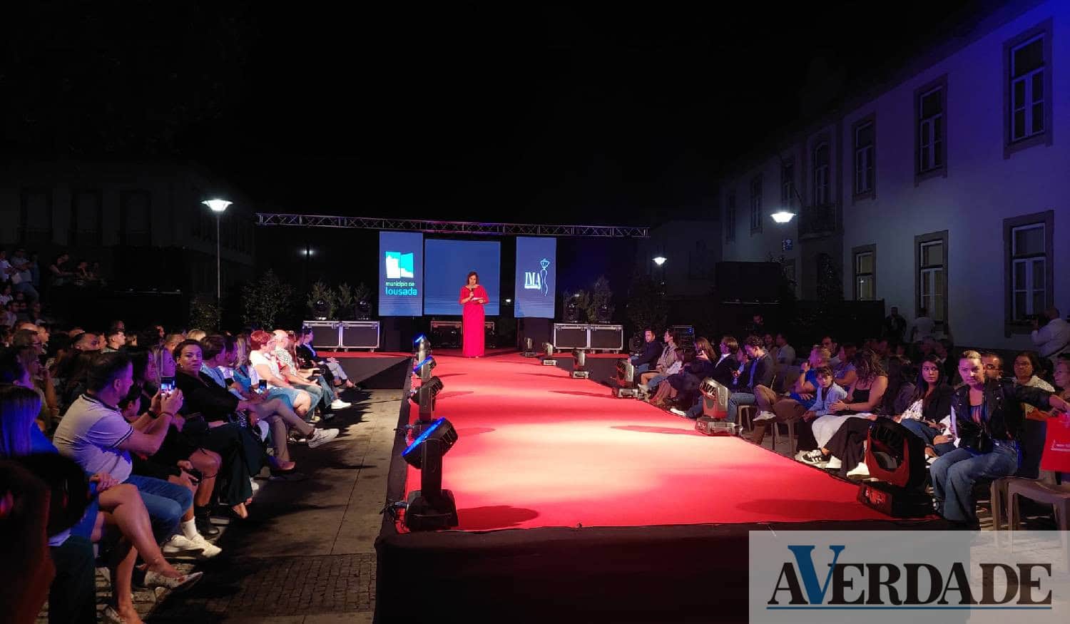 Desfile Moda Lousada regressa para "envolver o comércio local" e confirmar que "a moda é para todos"