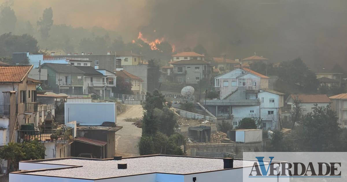 Incêndio em Baião: Município apela para que população abandone as habitações em situação de ameça