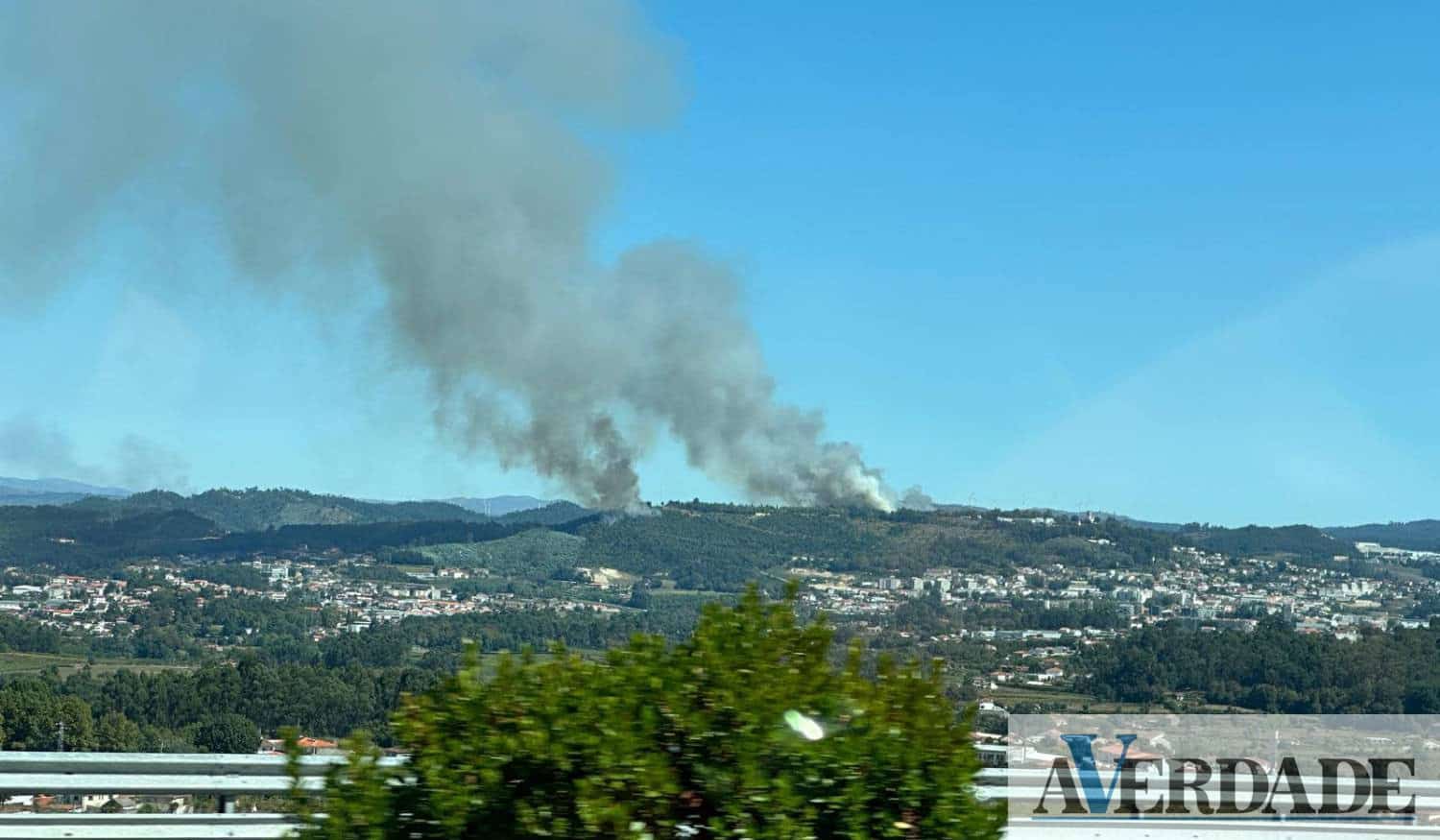 Felgueiras: Deflagra incêndio no Monte de Santa Quitéria
