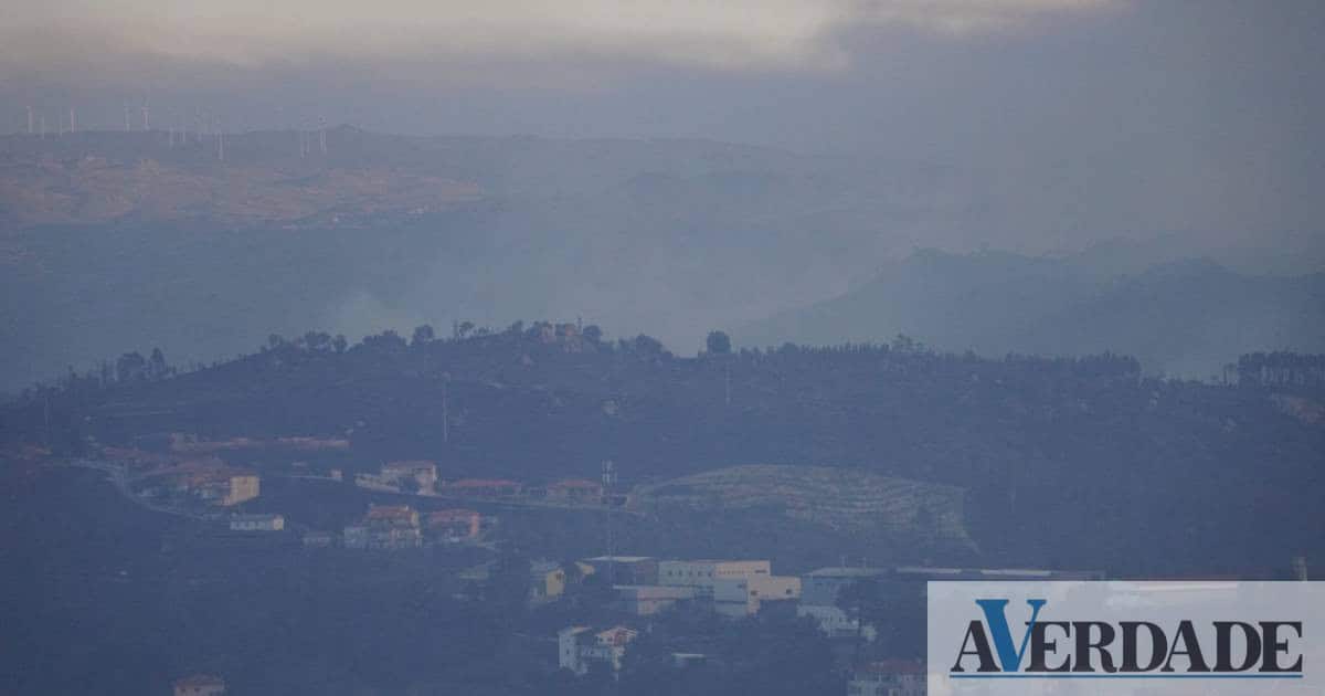 Lavram quatro incêndios no concelho de Baião. O mais "perigoso e violento" é na Serra do Marão