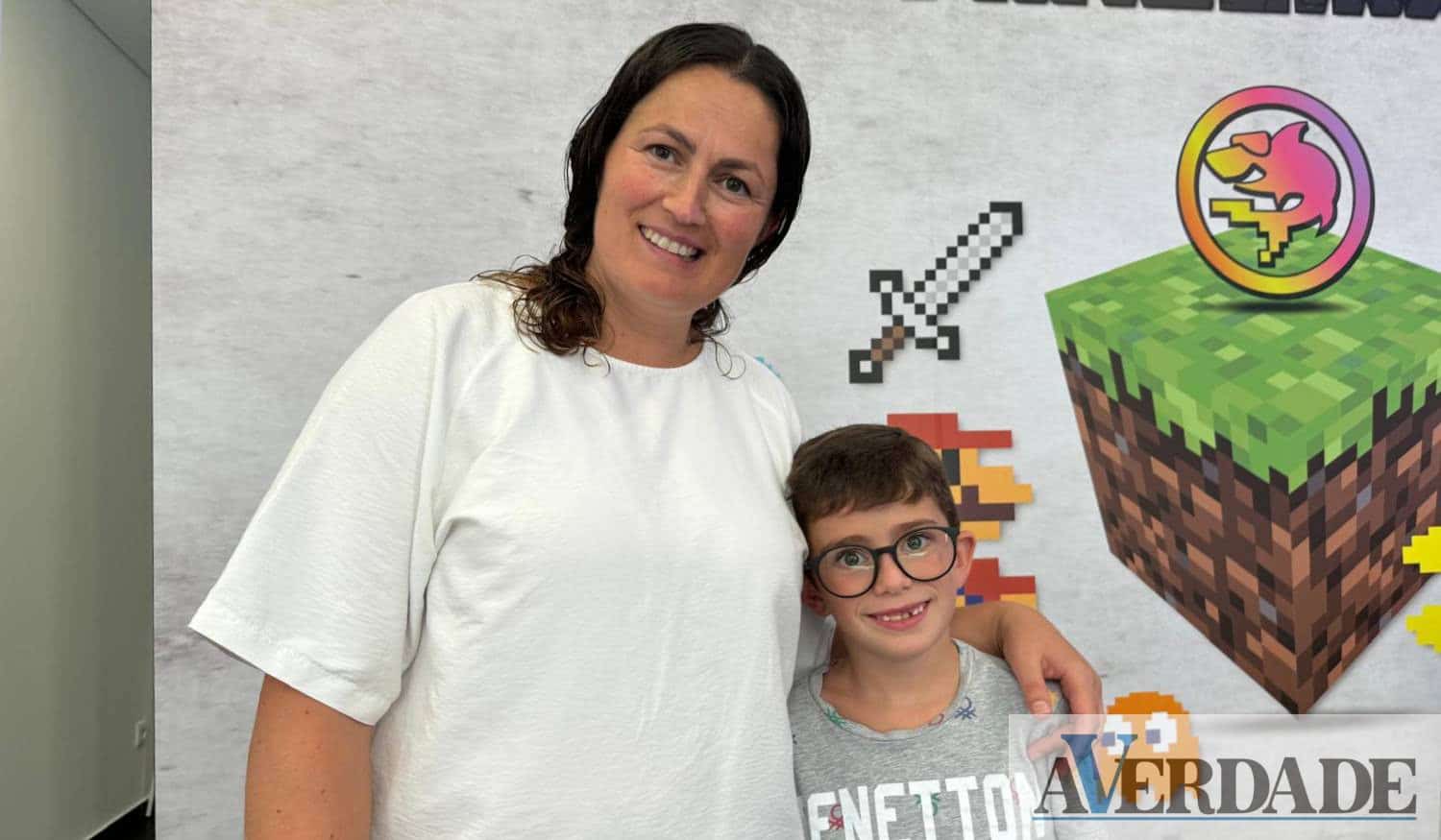 SharkCoders tem sido o sítio "ideal" para os filhos "explorarem o emocionante mundo da tecnologia"