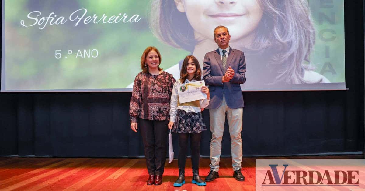 Agrupamento de Escolas de Resende premiou excelência e mérito dos alunos