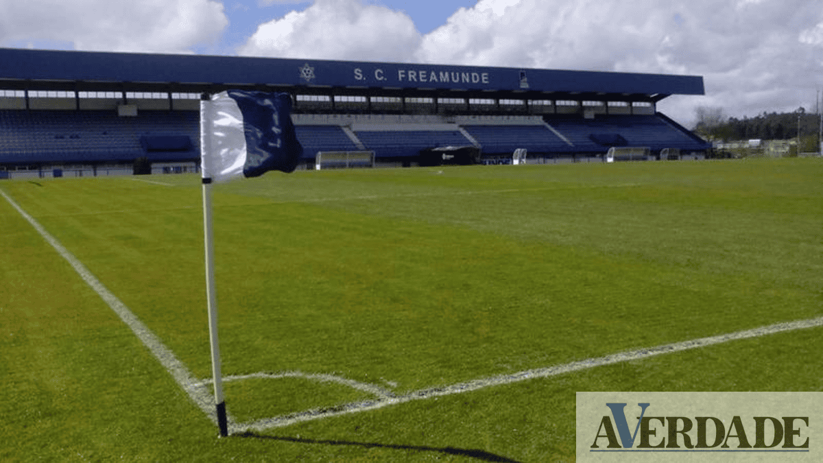 Seleção Sub-18 de Portugal defronta França no estádio de Freamunde em Paços de Ferreira