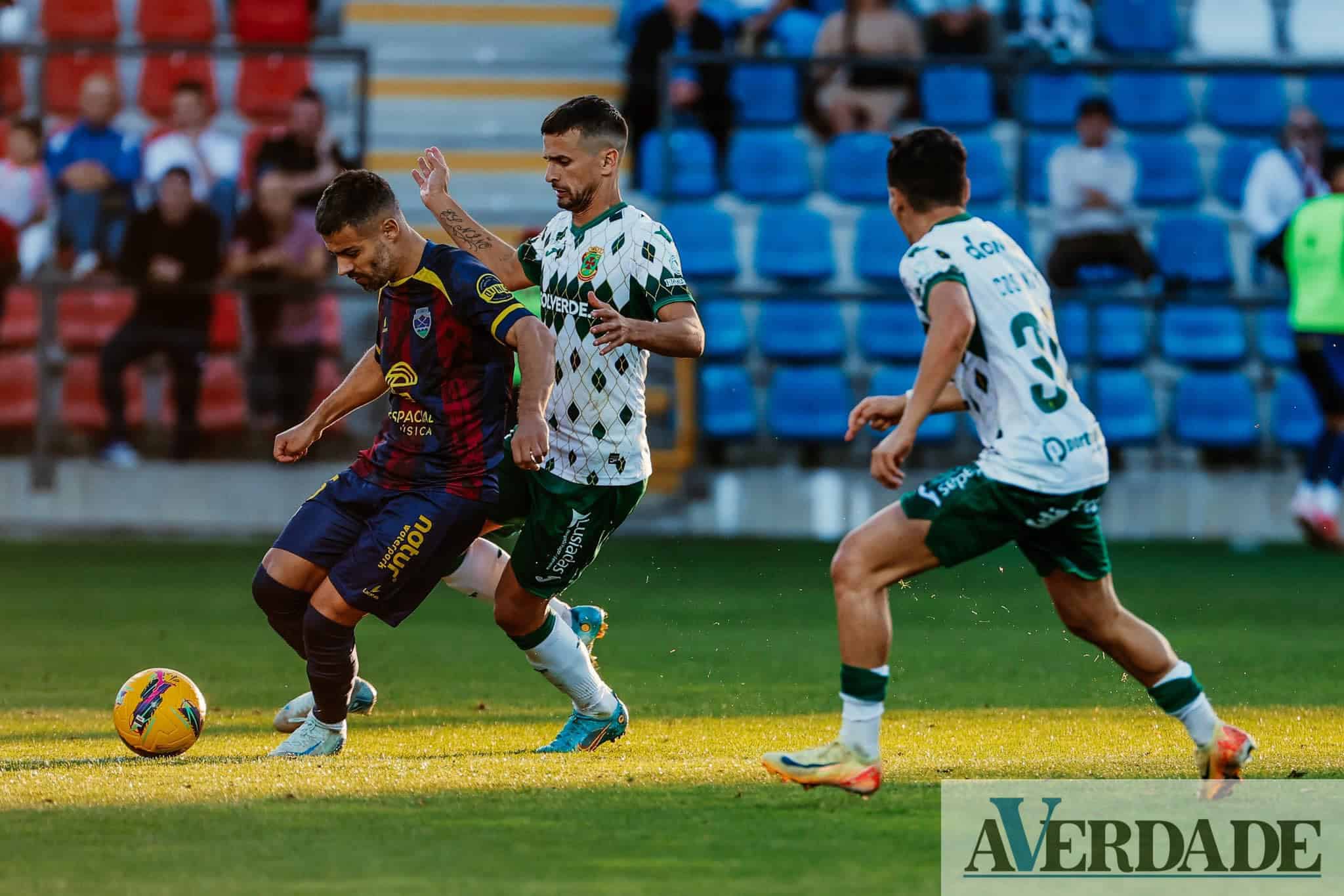 FC Paços de Ferreira perde em Chaves com golo nos descontos