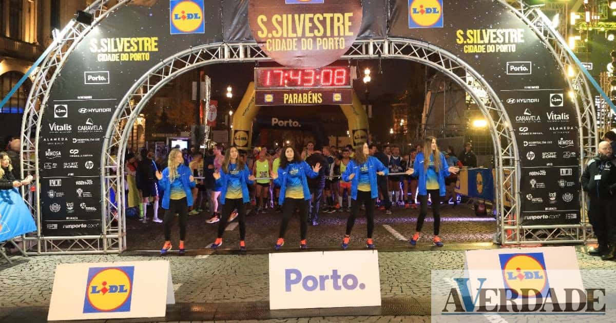 CP com bilhetes promocionais para a S. Silvestre Cidade do Porto