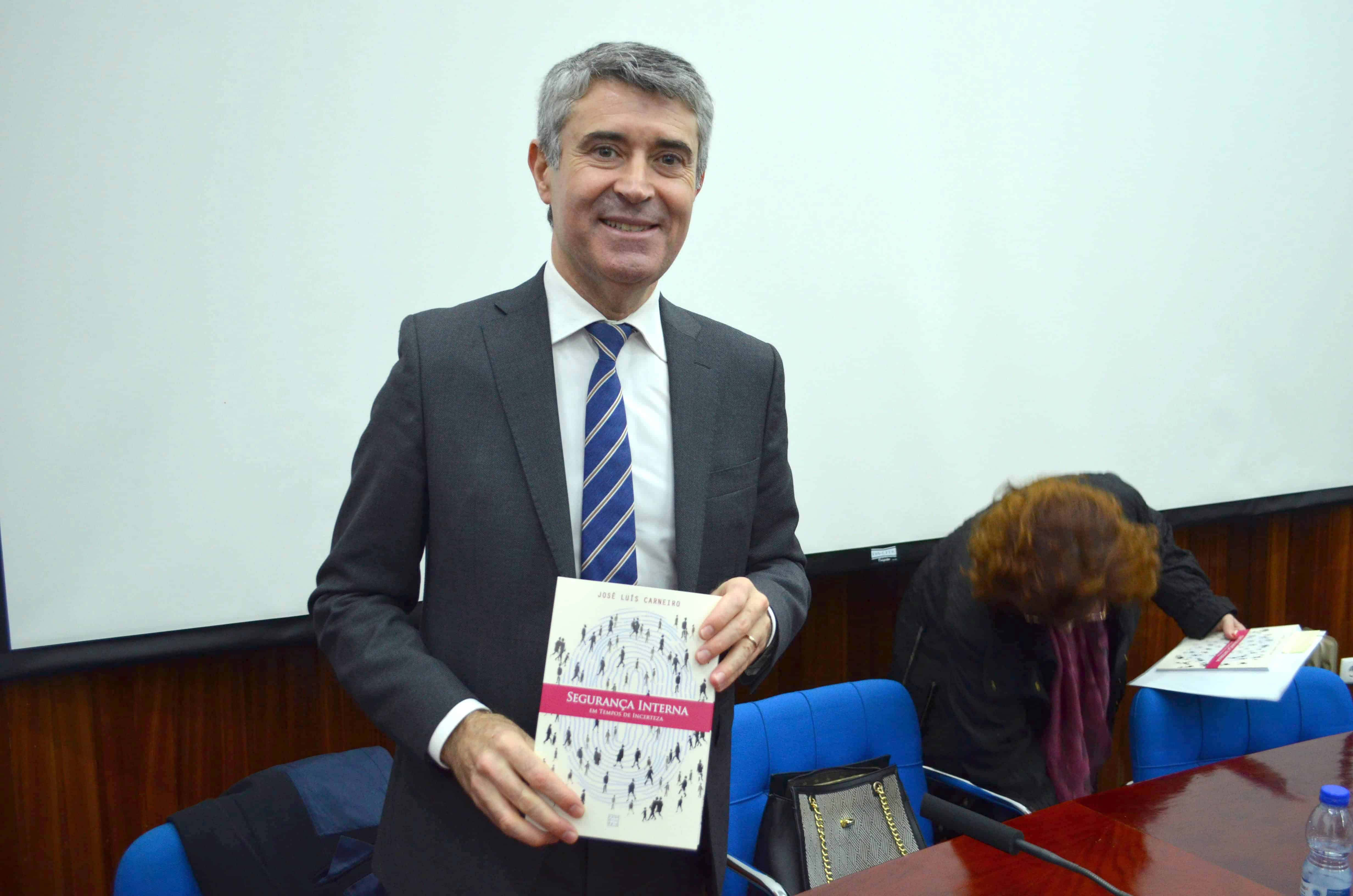 "A Segurança interna é tão essencial como o ar que respiramos", afirmou José Luís Carneiro