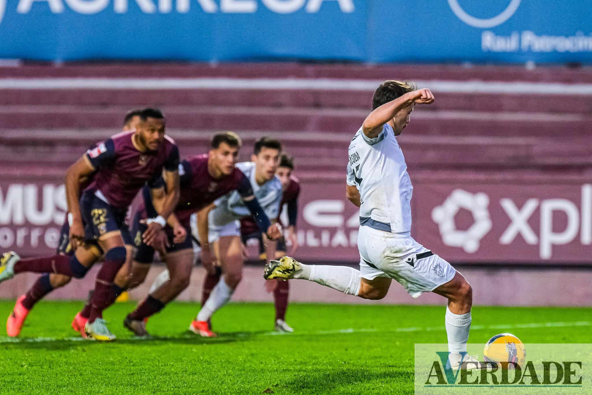 FC Penafiel vence Torreense e partilha liderança da II Liga com Tondela