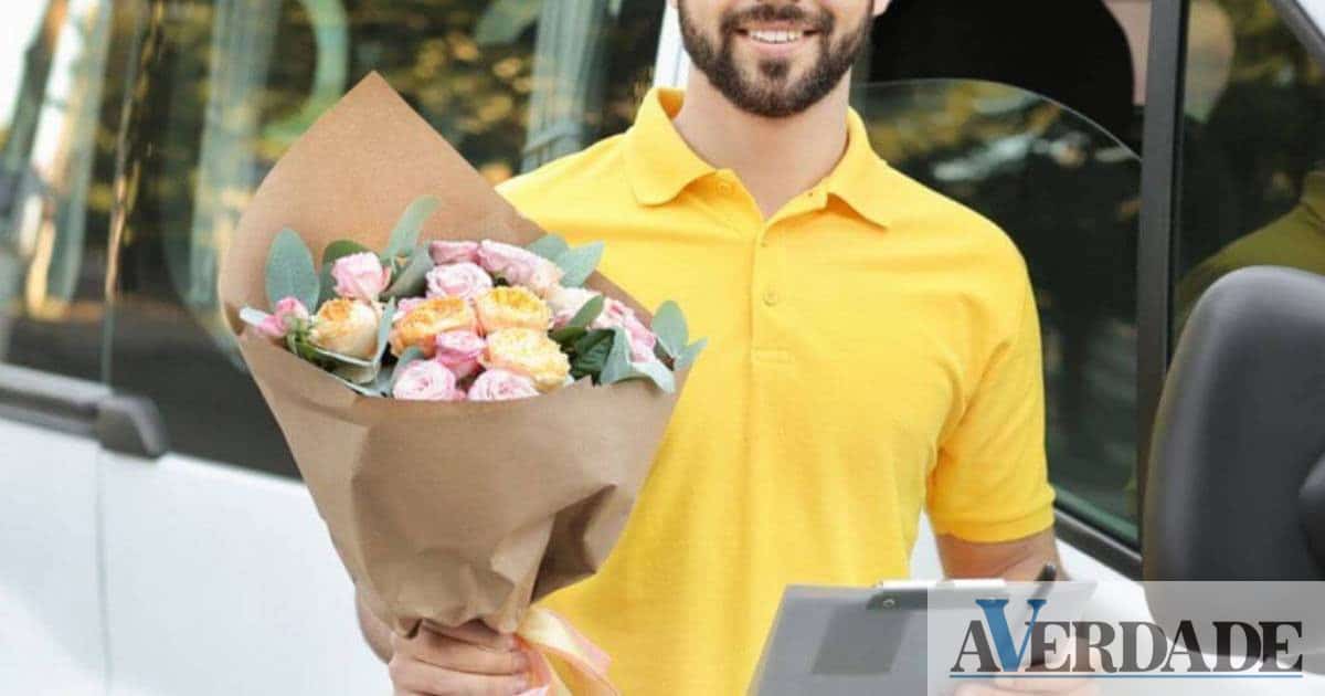 A Homeflora à distância de um clique para surpreender quem mais ama