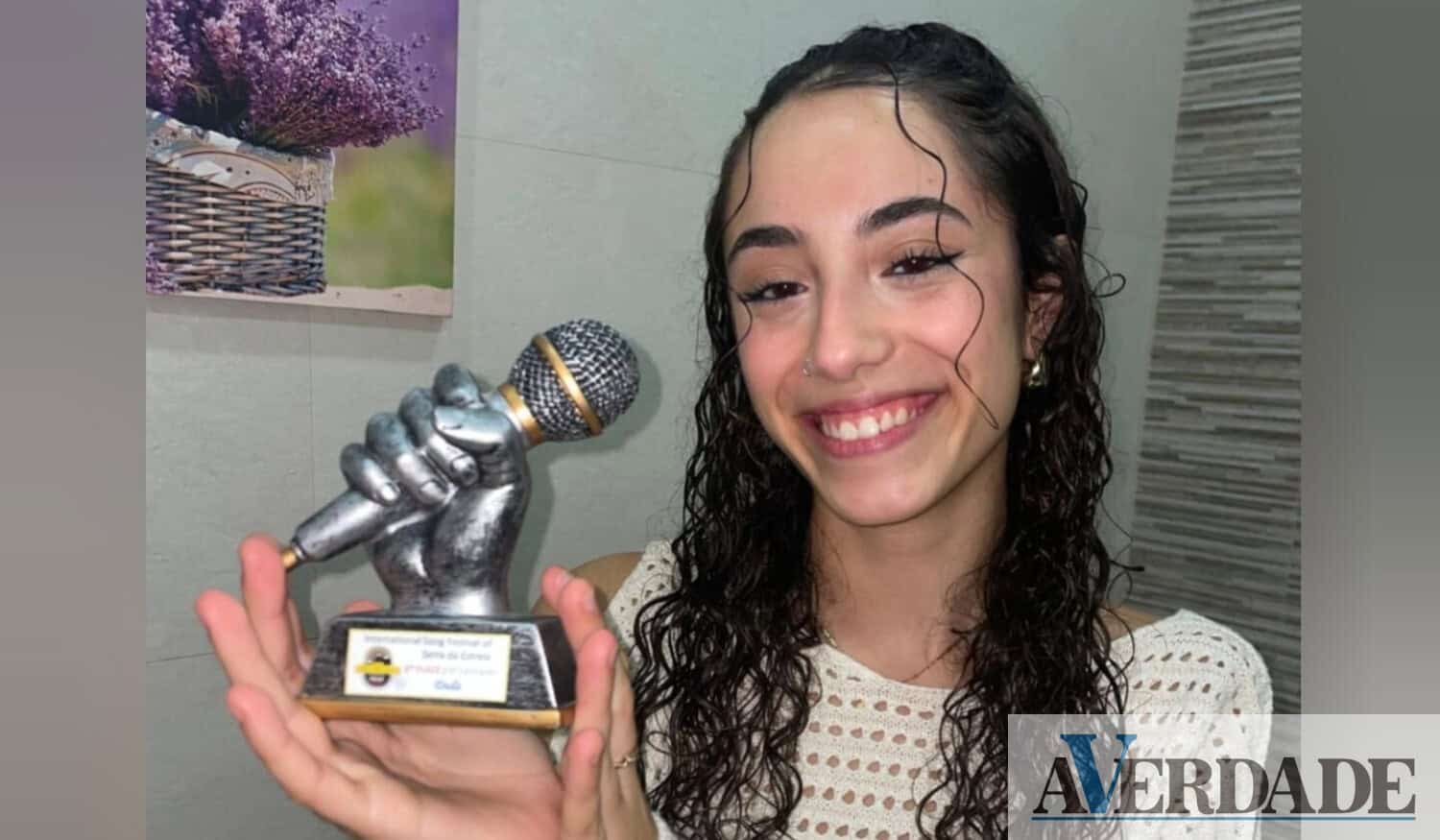 "Estava a cantar e realmente senti que era ali que pertencia", afirma Eduarda Pereira