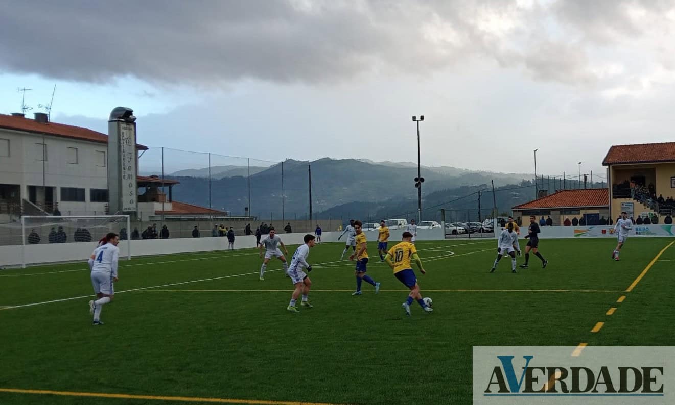 ADC Várzea do Douro reforça liderança; GD Livração ascende ao segundo lugar da Divisão de Honra AFP
