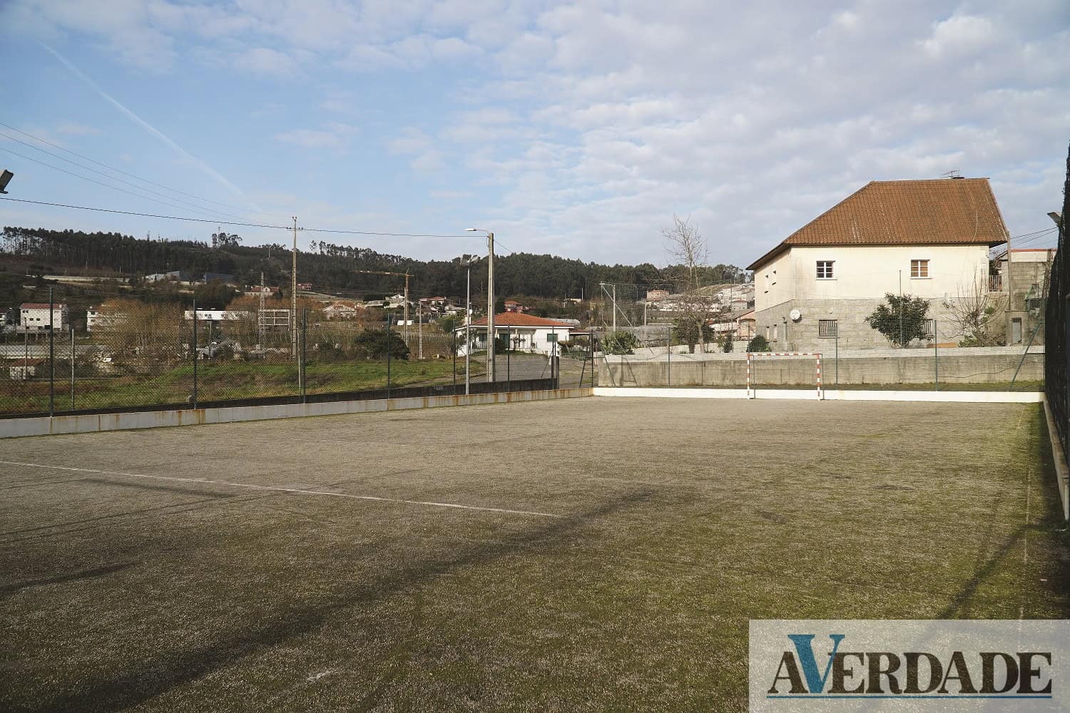 Município de Lousada investe mais de um milhão e meio de euros em pisos sintéticos