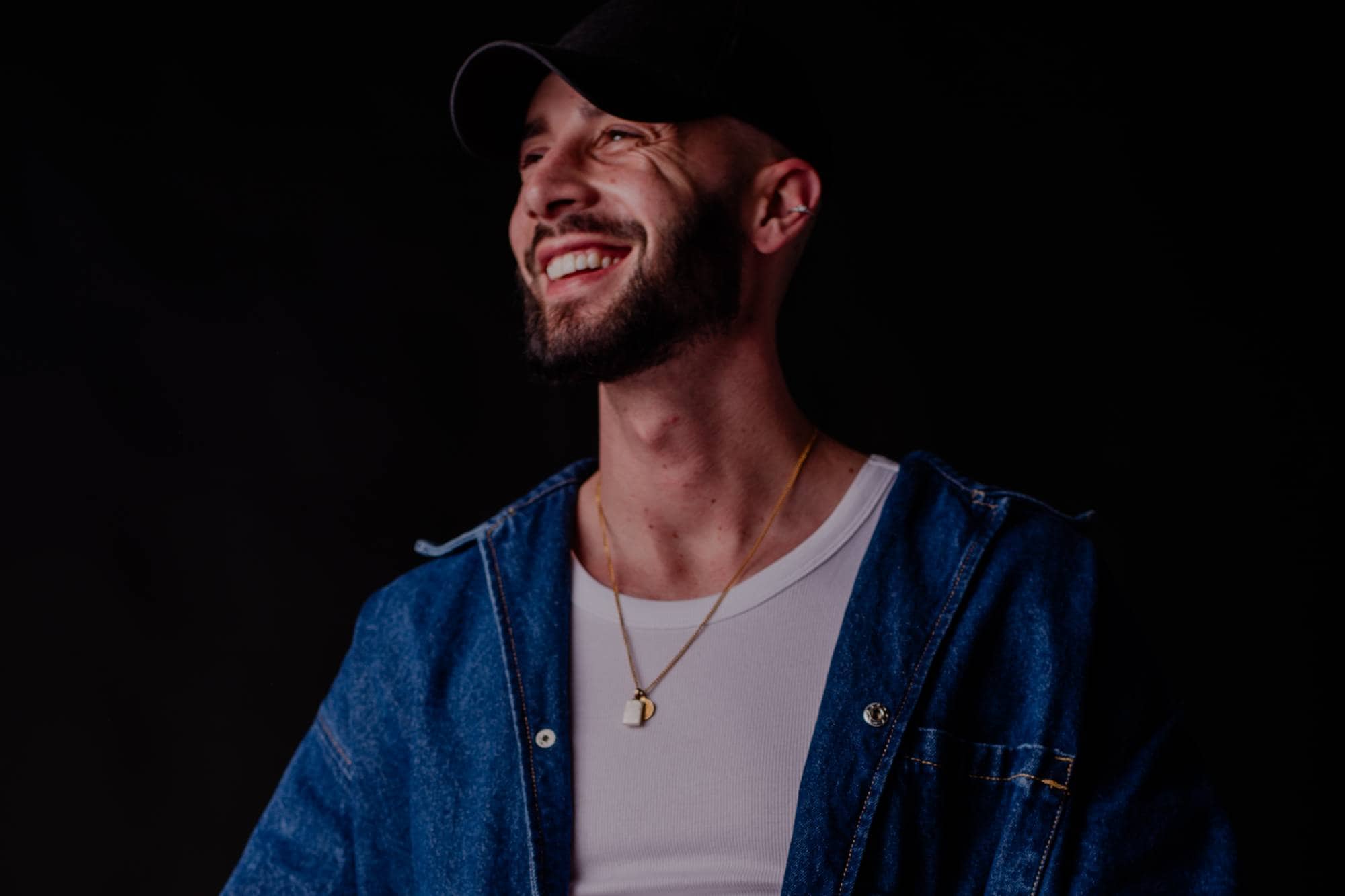 DJ Cancela reforça posição no mercado brasileiro com novos projetos musicais