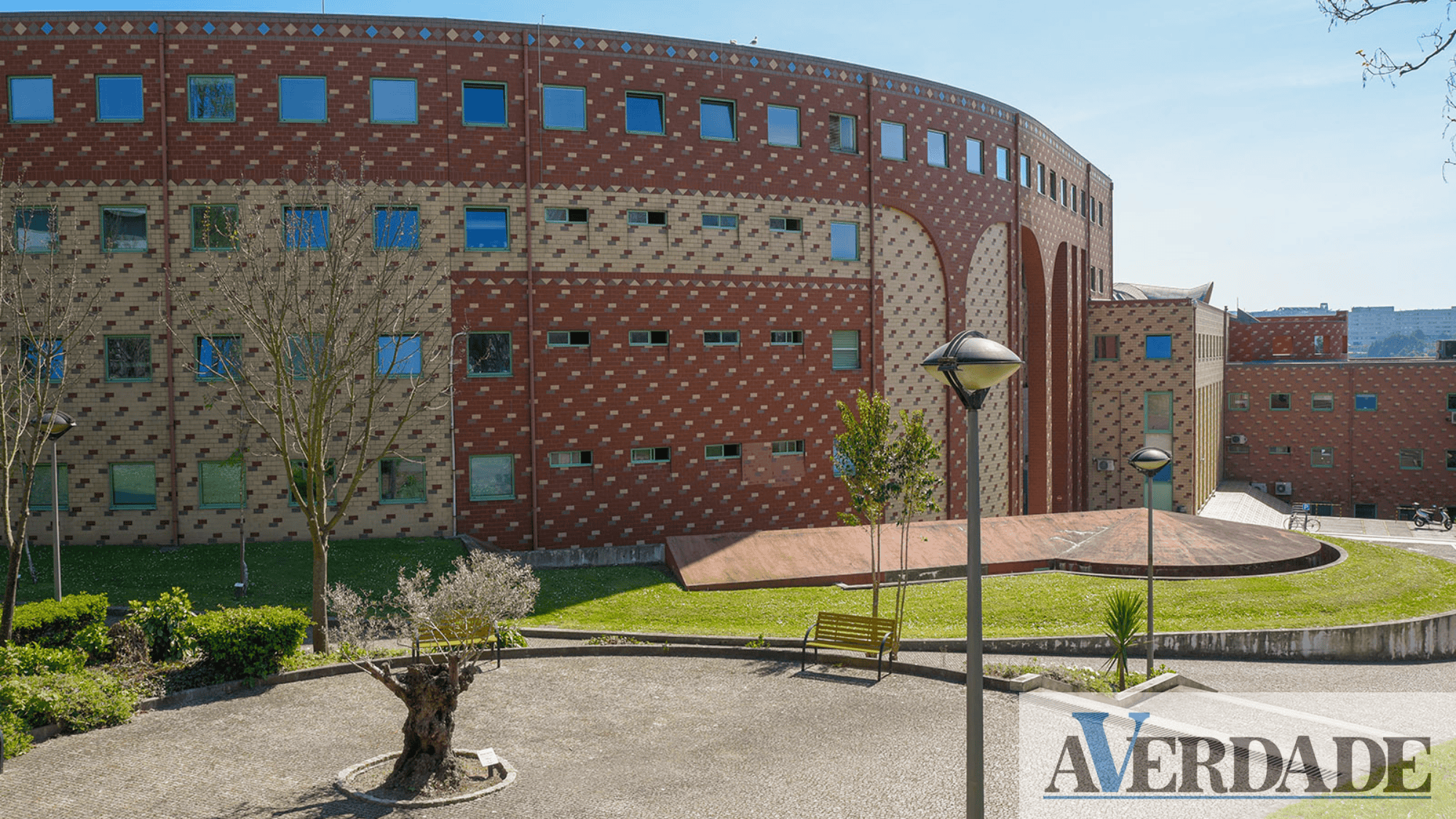 Novo edifício da Faculdade de Letras da Universidade do Porto será inaugurado em 2026