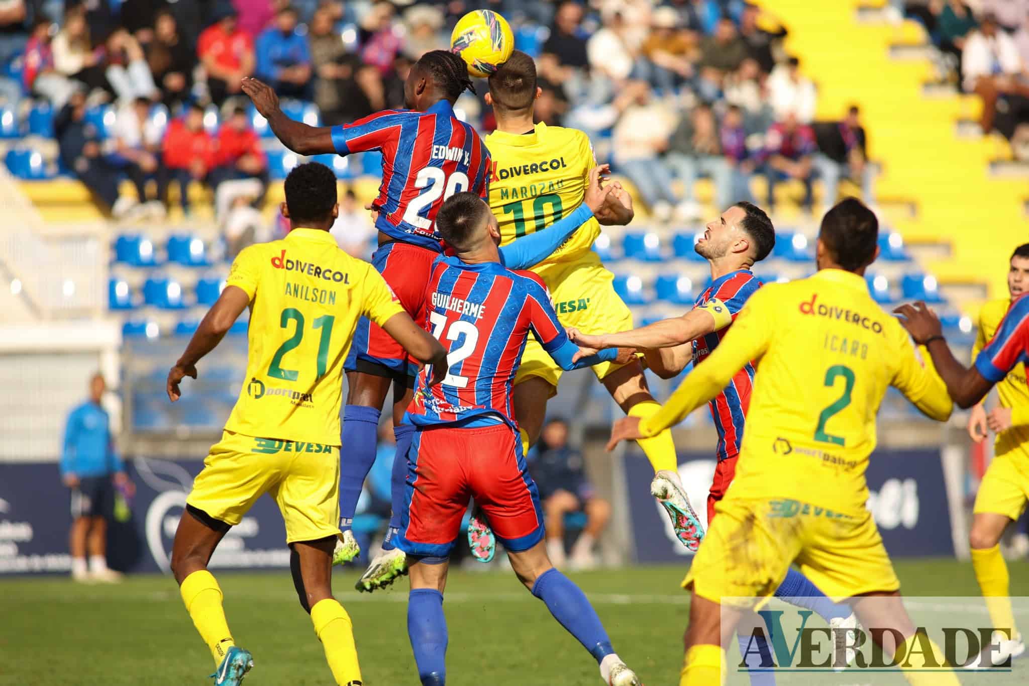 FC Felgueiras vence dérbi e agrava crise no FC Paços de Ferreira