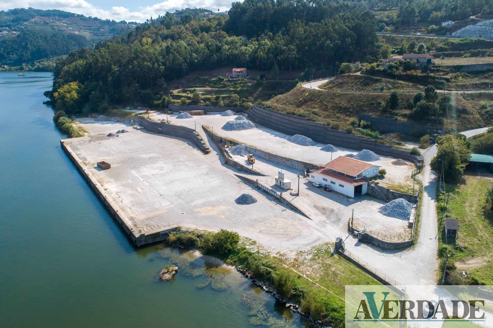APDL entrega Concessão de Serviço Público do Porto Comercial de Sardoura