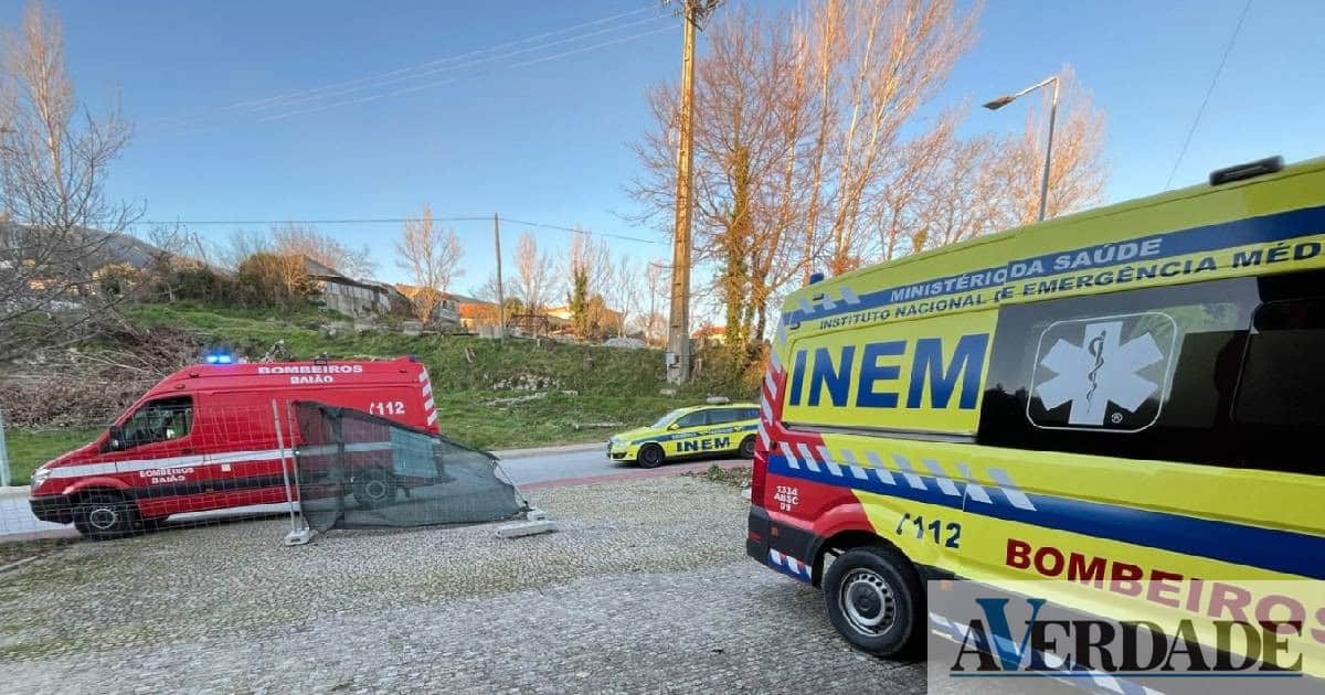 Acidente de trabalho no Pavilhão Multiusos de Baião provoca ferido grave