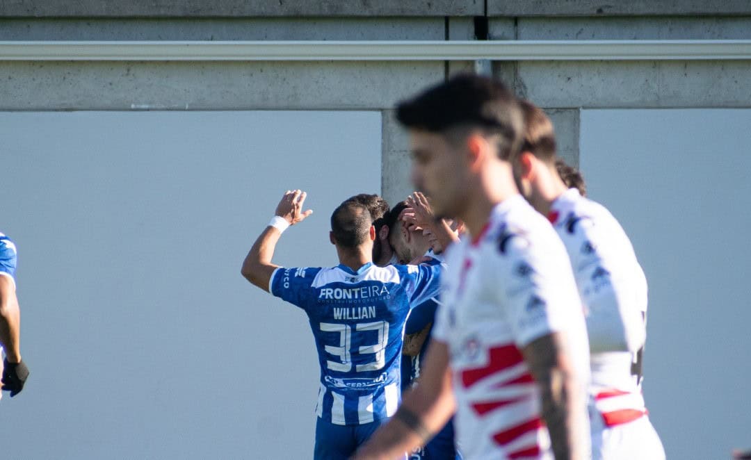 FC Alpendorada regressa às vitórias na receção ao Régua e sai da zona de descida