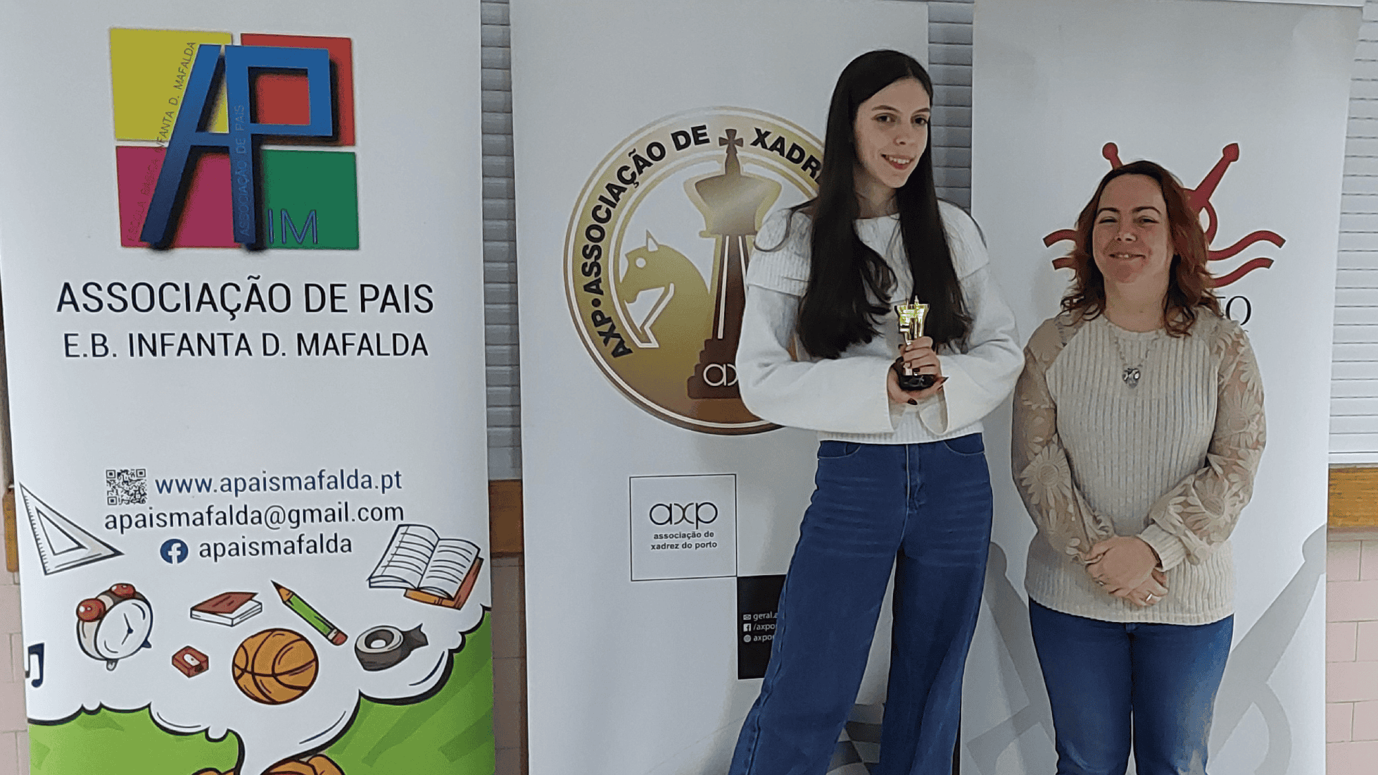 Rita Ribeiro, do Paredes Golfe Clube, sagra-se Campe&atilde; Distrital Feminina de xadrez em Sub18